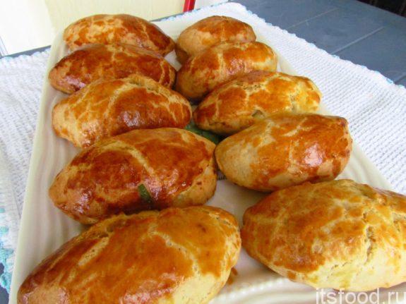 Пирожки из картофельного пюре - рецепт с фото