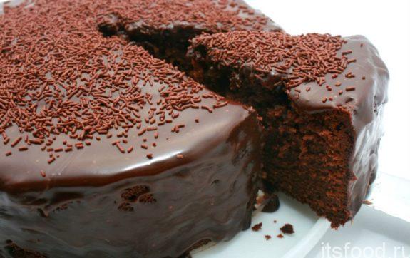 Простой рецепт быстрого и вкусного шоколадного торта с фото