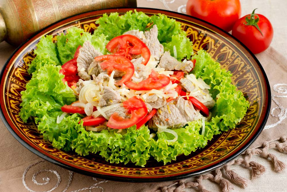 Салат с мясной рецепт с фото