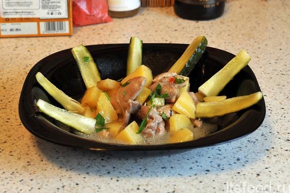 Вариант 2: Курица с картошкой на сковороде — новый оригинальный рецепт с пошаговыми фото