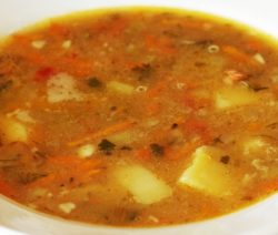Гороховый суп с колбасой: рецепт