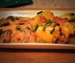 Картошка с тушенкой – рецепт с фото