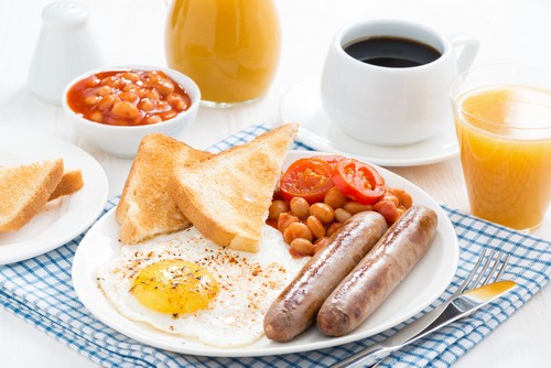 Чем завтракают за границей: 10 идей со всего мира