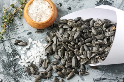 Вред соленых семечек – как избавиться от пристрастия