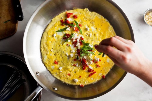 8 типичных ошибок в приготовлении омлета на сковороде