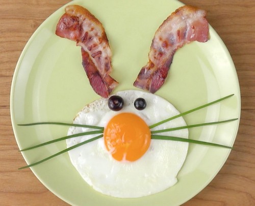 7 примеров забавного оформления завтрака для детей