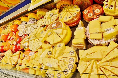 8 важных моментов в выборе недорогого сыра в магазине