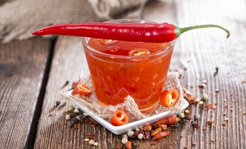 Добавь огонька – 3 простых рецепта острого соуса