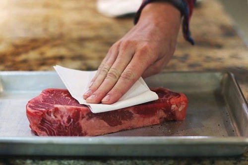 5 ошибок, которые мешают приготовить отменный стейк