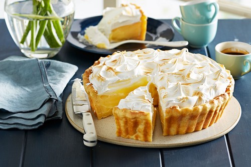 Освежающий лимонный пирог – два простых рецепта