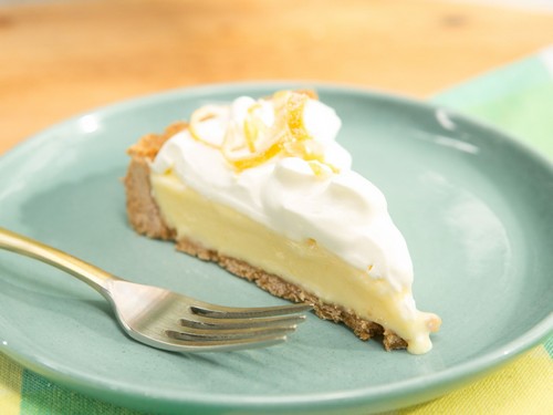 Освежающий лимонный пирог – два простых рецепта